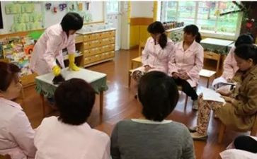 幼儿园保育员的月总结通用6篇