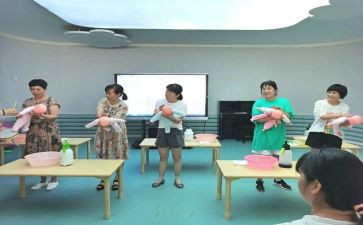 小班下学期保育员工作总结最新6篇