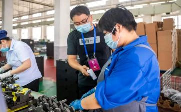 电子厂员工的工作总结8篇