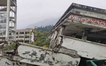 游汶川观后感8篇