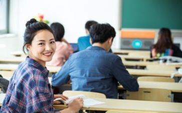 感恩大学教师的演讲稿6篇