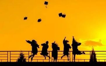 大学优秀毕业生主要事迹7篇