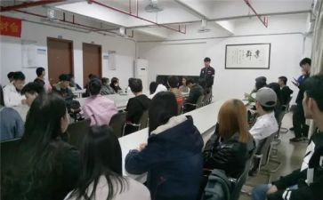 优秀副班主任主要事迹通用5篇
