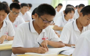 高一上班主任工作总结参考6篇