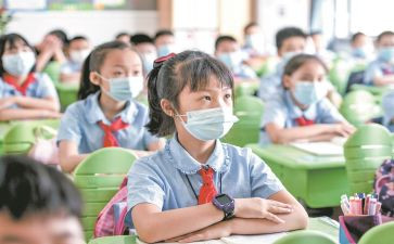 我是哥哥姐姐大班教案5篇