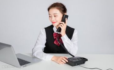 2024年客服年终个人总结参考6篇
