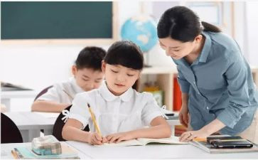 课后服务先进个人事迹材料5篇