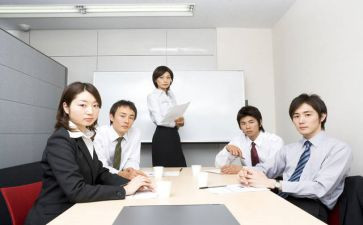 2024年普通员工个人总结通用7篇