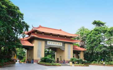 北师大版八年级数学教案6篇