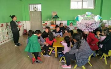 我们班的她作文800字5篇