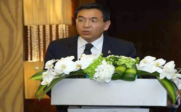 优秀校长年度述职报告5篇