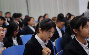 竞选学校干部的演讲稿范文5篇