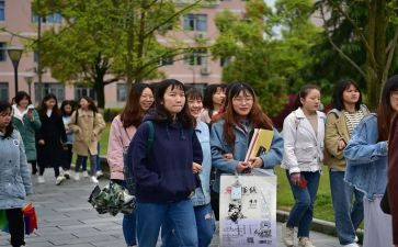 在校大学生转正申请书6篇